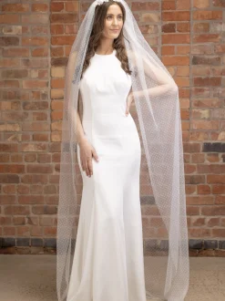 Perfect Bridal Single Tier Veils | Floor Length Veils*Single Tier Polka Dot Floor Length Veil Ivory