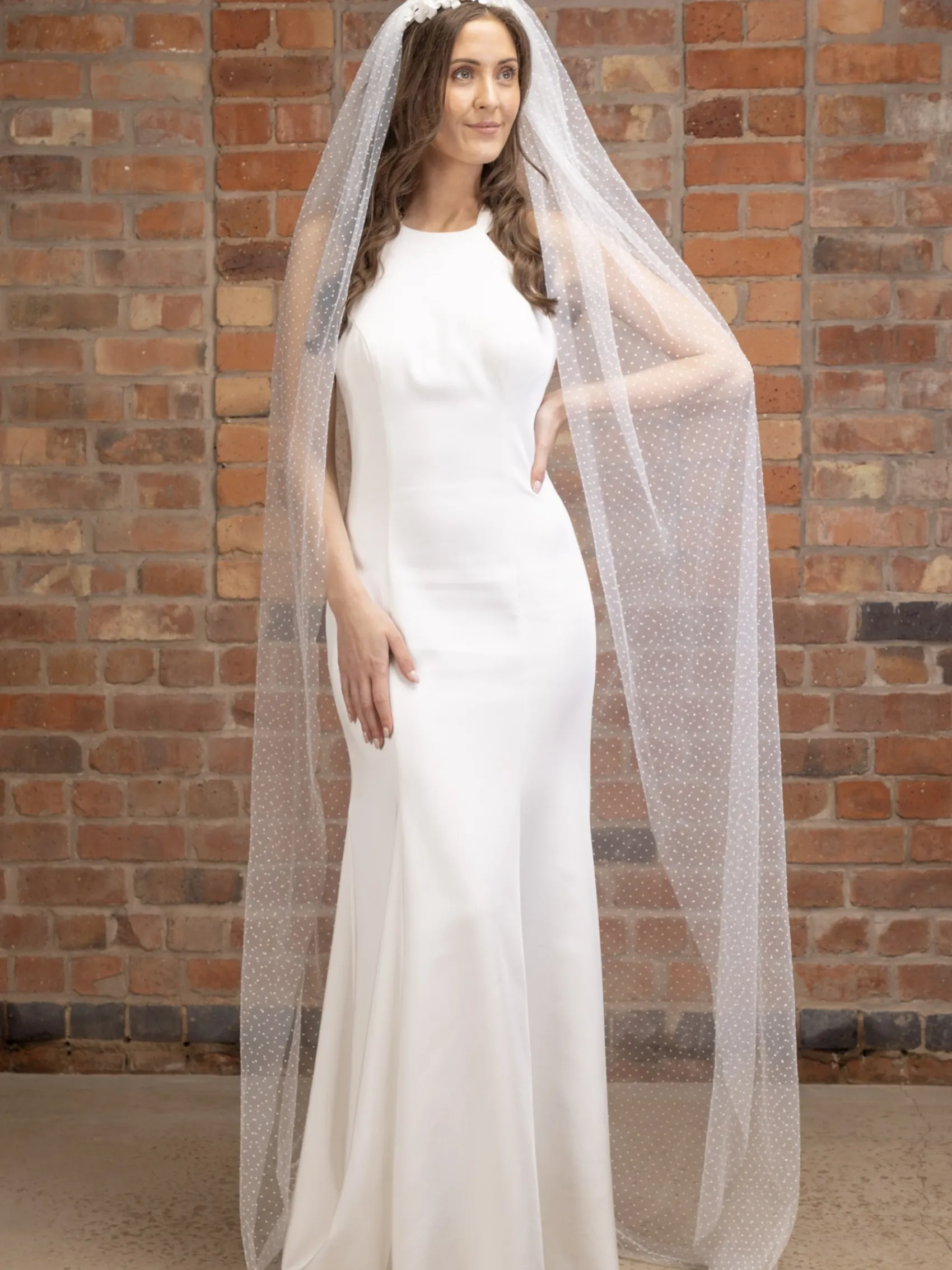 Perfect Bridal Single Tier Veils | Floor Length Veils*Single Tier Polka Dot Floor Length Veil Ivory