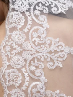 Perfect Bridal Single Tier Veils | Chapel Length & Cathedral Veils*Single Tier Corded Lace Edge Veil Ivory