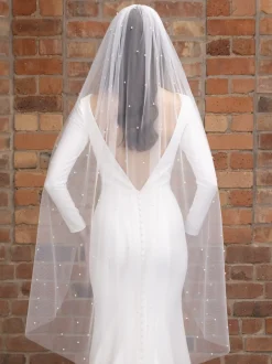 Perfect Bridal Chapel Length & Cathedral Veils | Floor Length Veils*Single Tier Cut Edge Scattered Pearl Veil Ivory