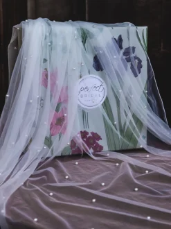 Perfect Bridal Single Tier Veils | Floor Length Veils*Single Tier Pencil Edge Scattered Pearl Veil Ivory