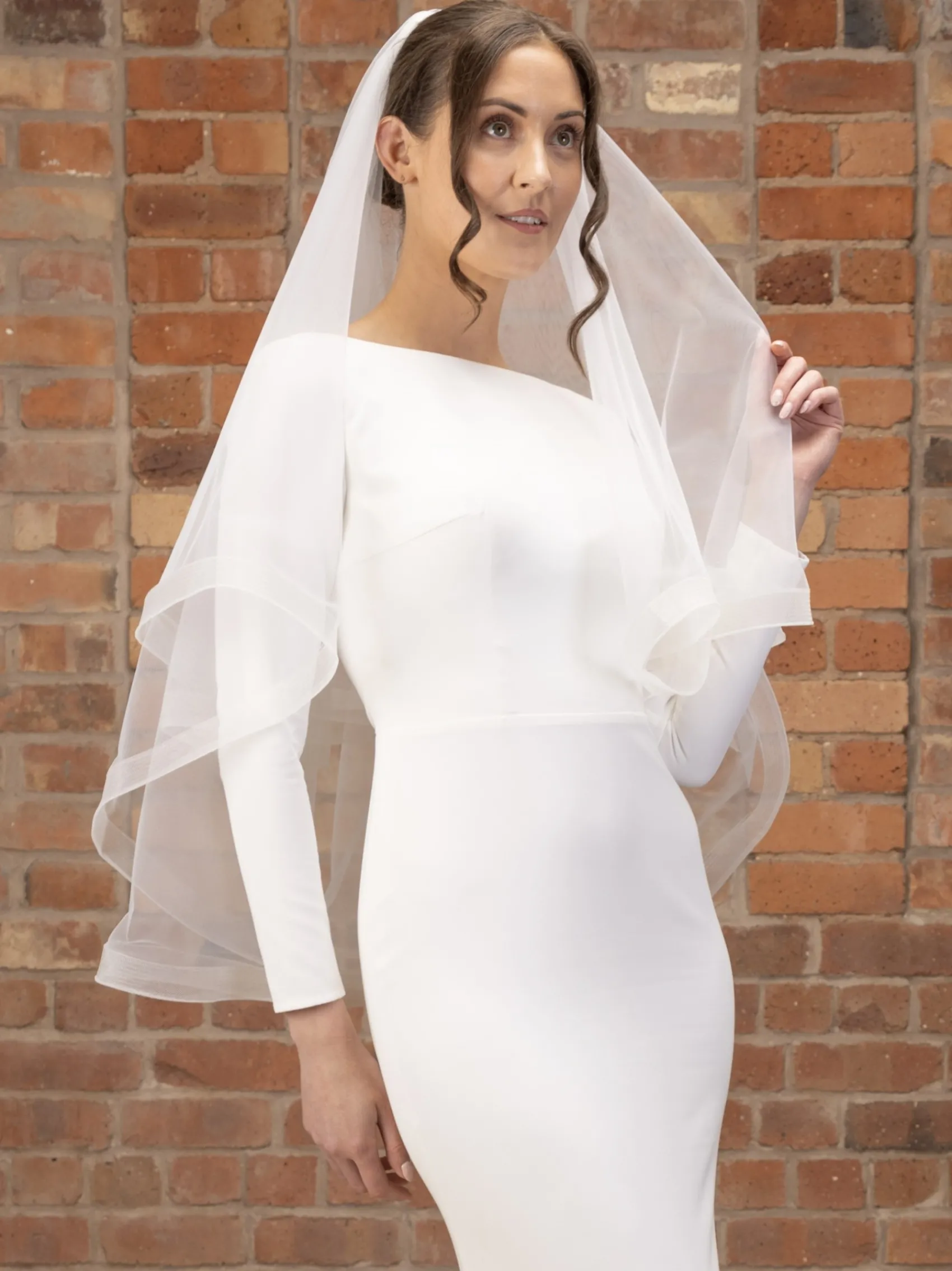 Perfect Bridal Fingertip Veils | Elbow Length Veils*Two Tier Crinoline Edge Short Veil Ivory