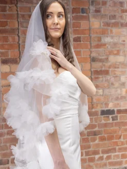 Perfect Bridal Two Tier Veils | Fingertip Veils*Two Tier 3D Flowers Edge Fingertip Veil Ivory