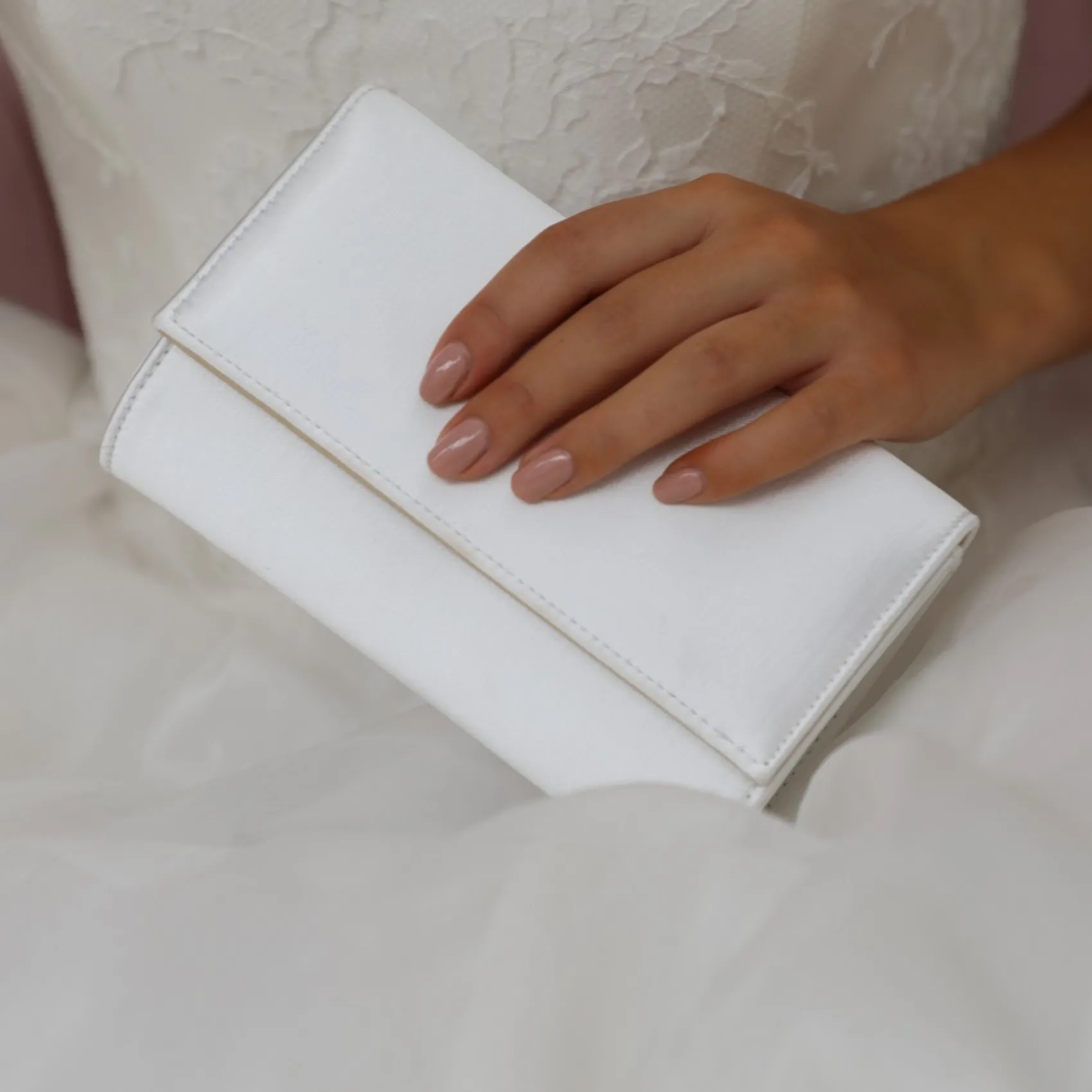 Perfect Bridal Wedding Handbags*Lola Dyeable Satin Clutch Bag Ivory