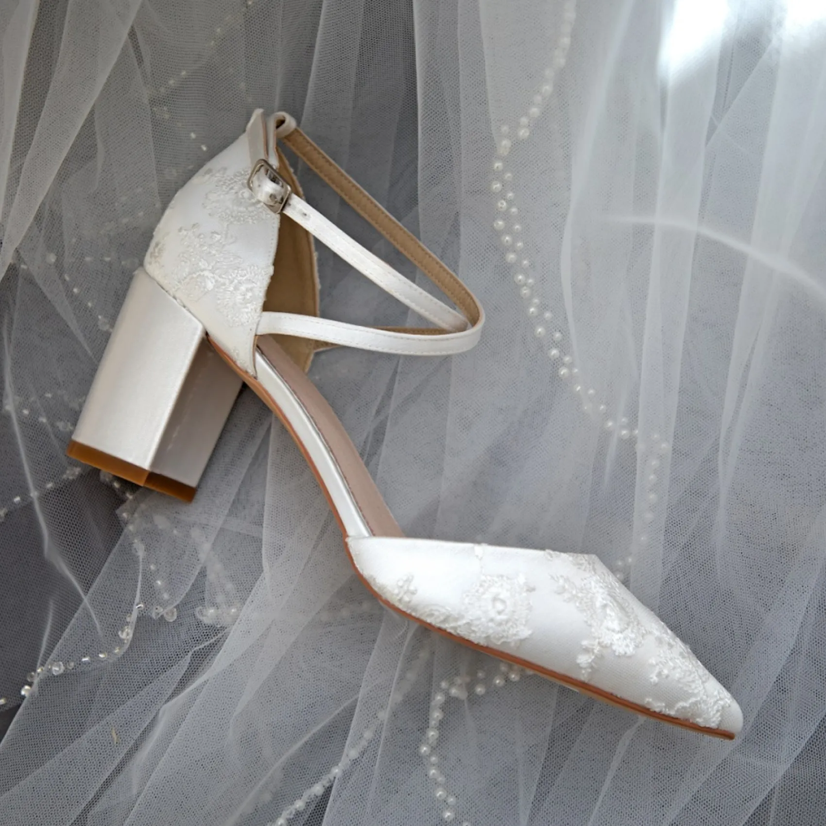Perfect Bridal Wedding Shoes | Mid Heel*Maisie Dyeable Lace Block Heel Cross Strap Court Ivory