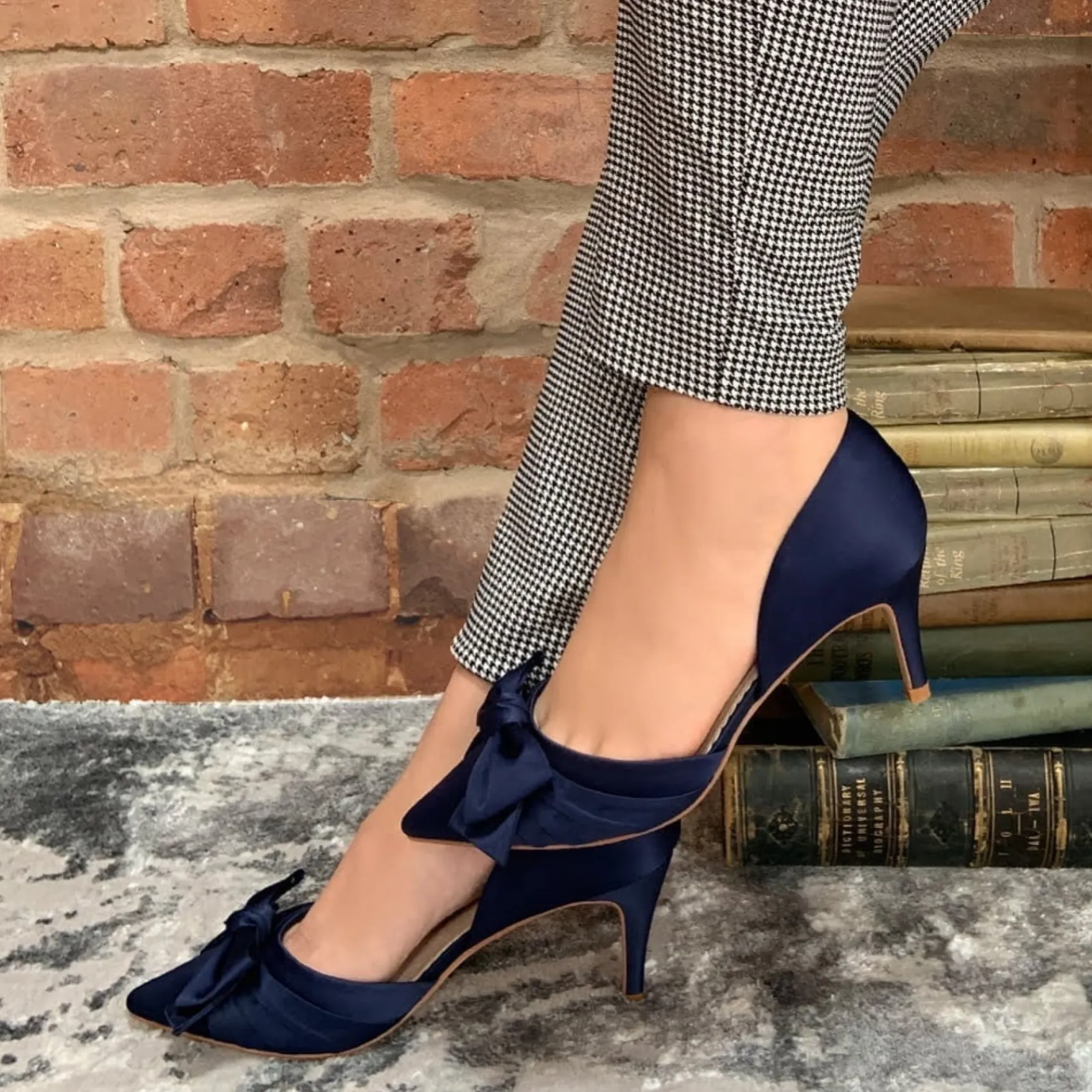 Perfect Bridal Party Shoes | Wedding Guest Shoes*Margo Satin Mid Heel Bow Court Shoes Midnight