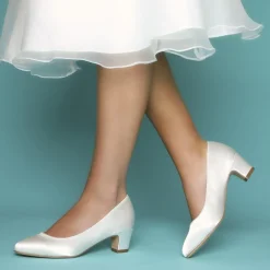 Perfect Bridal Wedding Shoes | Low Heel*Melanie Dyeable Satin Block Heel Court Shoes Ivory