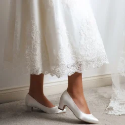 Perfect Bridal Wedding Shoes | Low Heel*Melanie Dyeable Satin Block Heel Court Shoes Ivory