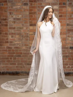 Perfect Bridal Single Tier Veils | Chapel Length & Cathedral Veils*Single Tier Corded Lace Cathedral Veil with Motifs Ivory