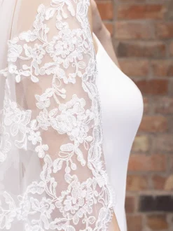 Perfect Bridal Single Tier Veils | Chapel Length & Cathedral Veils*Single Tier Corded Lace Cathedral Veil with Motifs Ivory