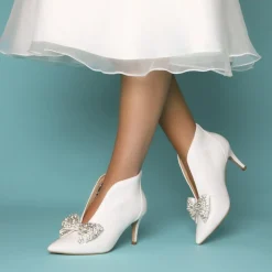 Perfect Bridal Bride Gifts | Shoe Jewellery*Zinnia Crystal Embellished Large Bow Shoe Clips Ivory