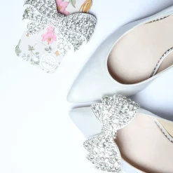 Perfect Bridal Bride Gifts | Shoe Jewellery*Zinnia Crystal Embellished Large Bow Shoe Clips Ivory
