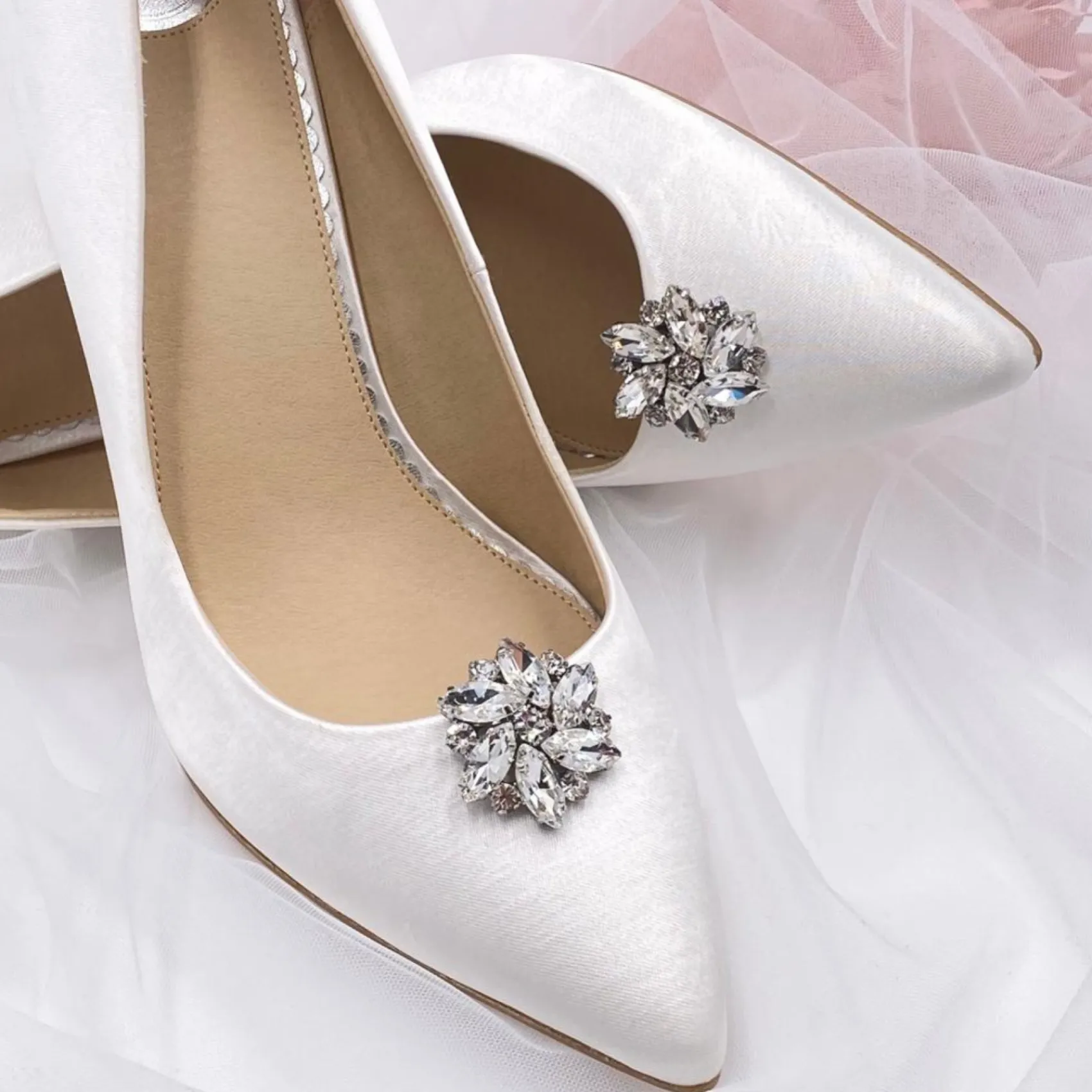 Lace & Favour Bride Gifts | Shoe Jewellery*Petal Silver Crystal Flower Shoe Clips