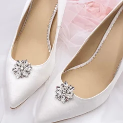 Lace & Favour Bride Gifts | Shoe Jewellery*Petal Silver Crystal Flower Shoe Clips