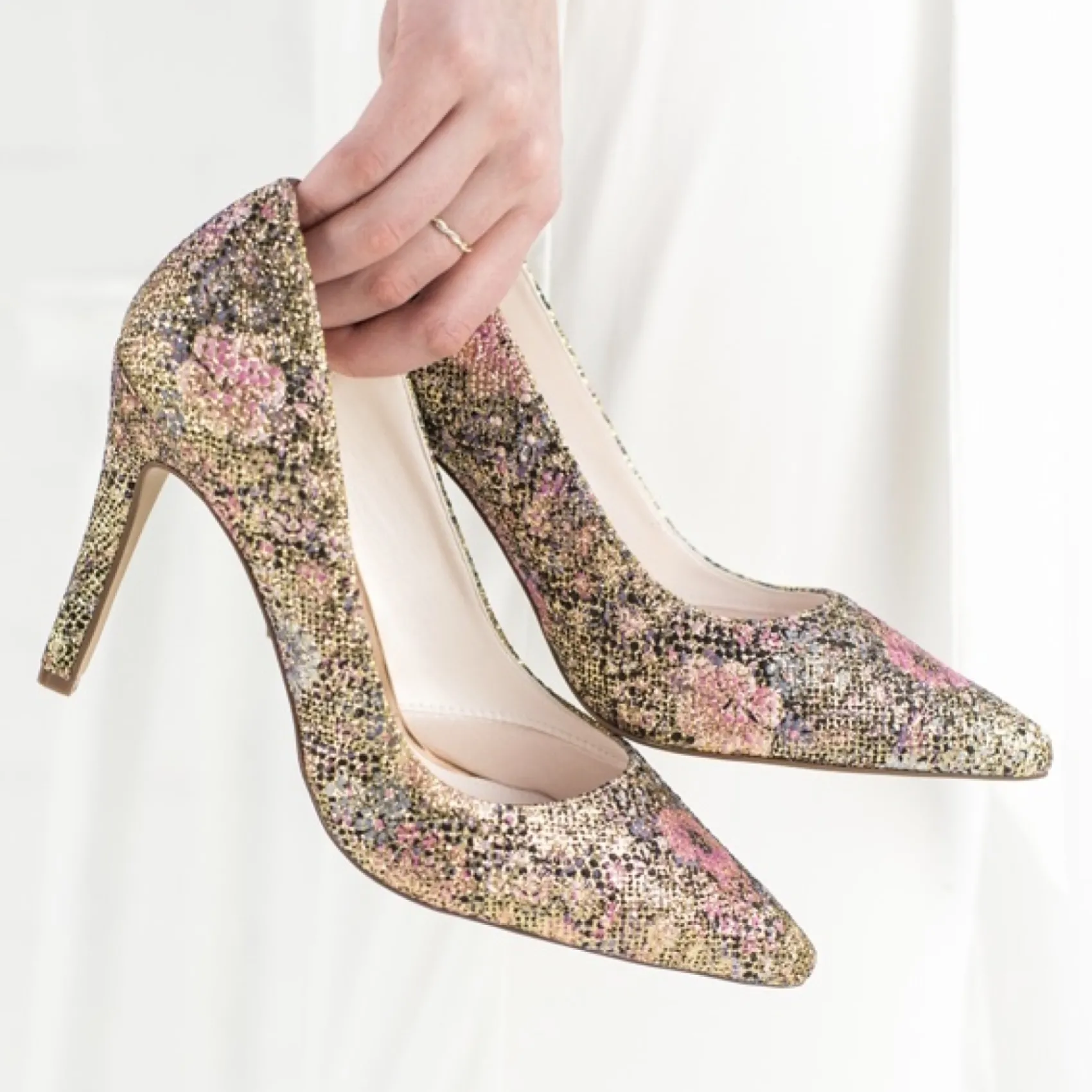 Rainbow Club Wedding Guest Shoes | Mother Of The Bride Shoes*Coco Glitter Bomb Floral Pointed Court Shoes Gold