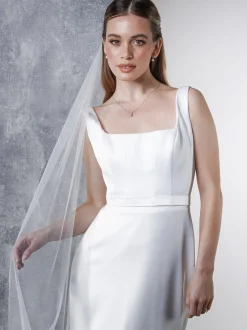 Rainbow Club Single Tier Veils | Chapel Length & Cathedral Veils*Indigo Embellished Comb Chapel Veil Ivory