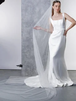 Rainbow Club Single Tier Veils | Chapel Length & Cathedral Veils*Intrigue Plain Long Single Tier Veil with Cut Edge Ivory