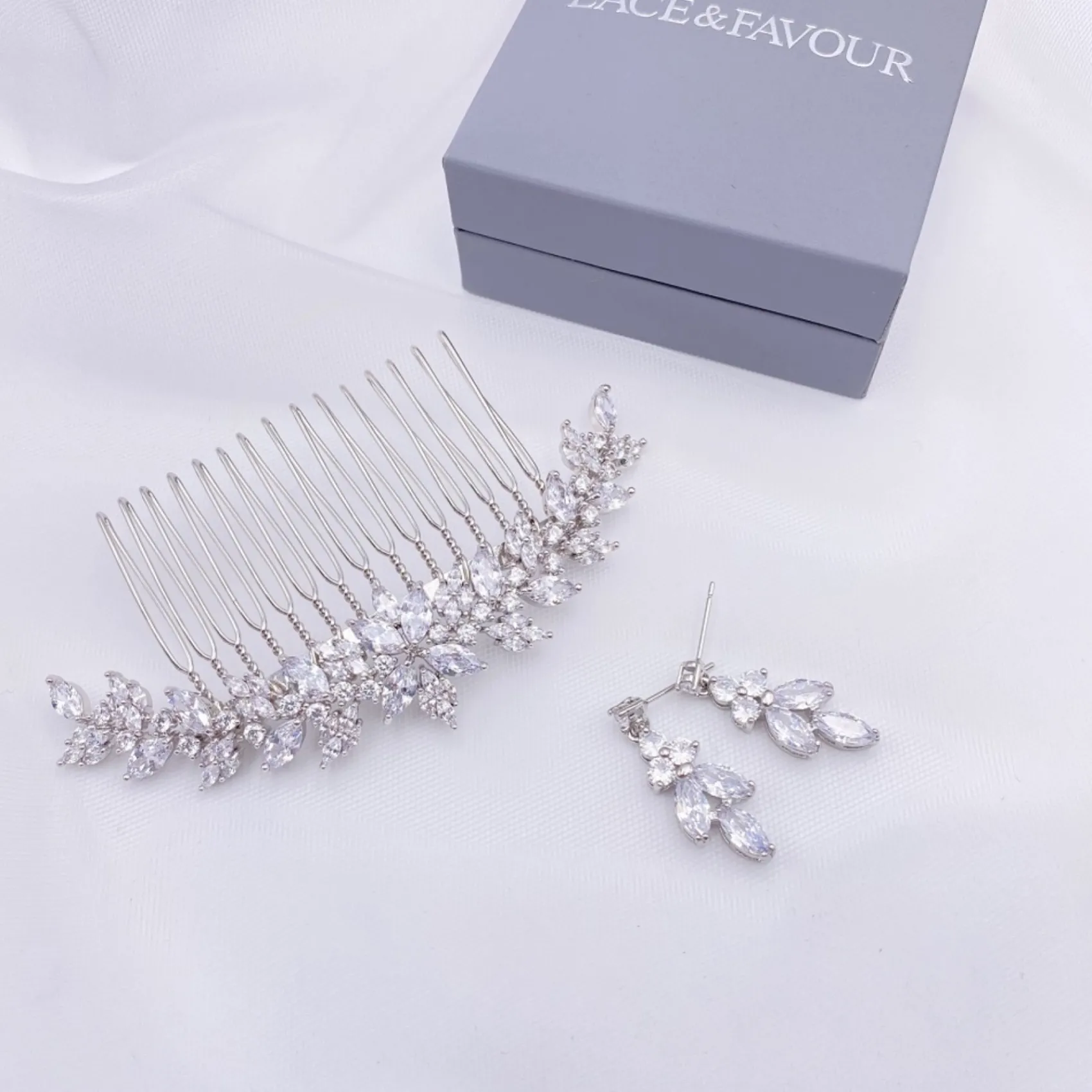 Lace & Favour Prom Hair Clips & Combs | Bride Gifts*Rapture Small Crystal Wedding Hair Comb Silver