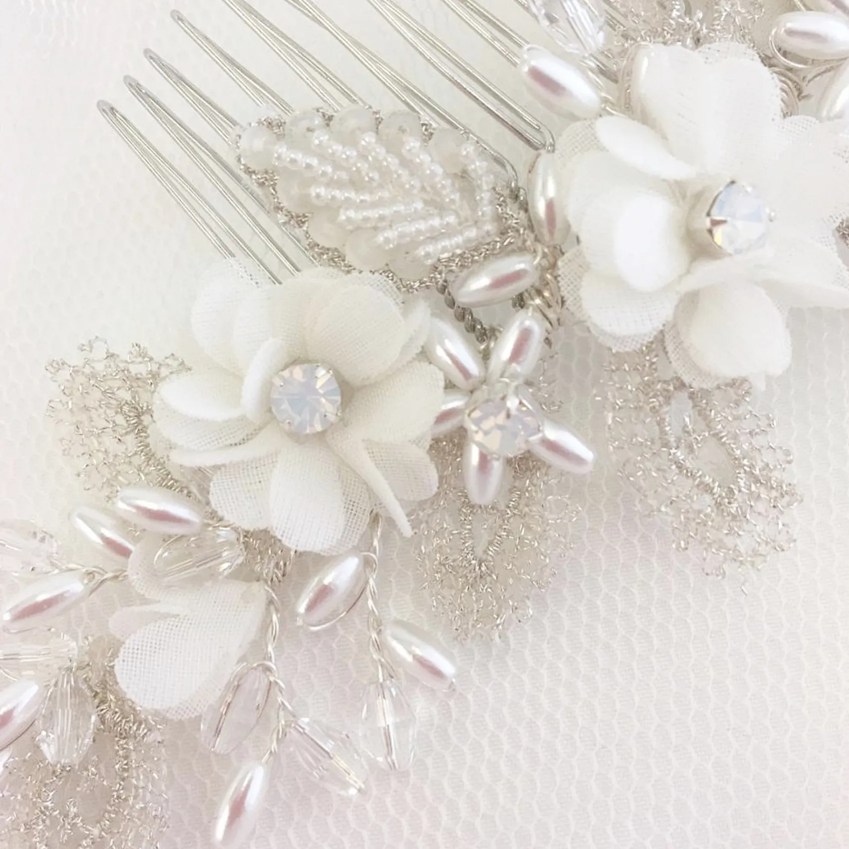 Beads & Beyond Bride Gifts | Silver Hair Accessories*Sabrina Beaded Leaves and Opal Crystal Ivory Flowers Hair Comb Ivory/ Silver
