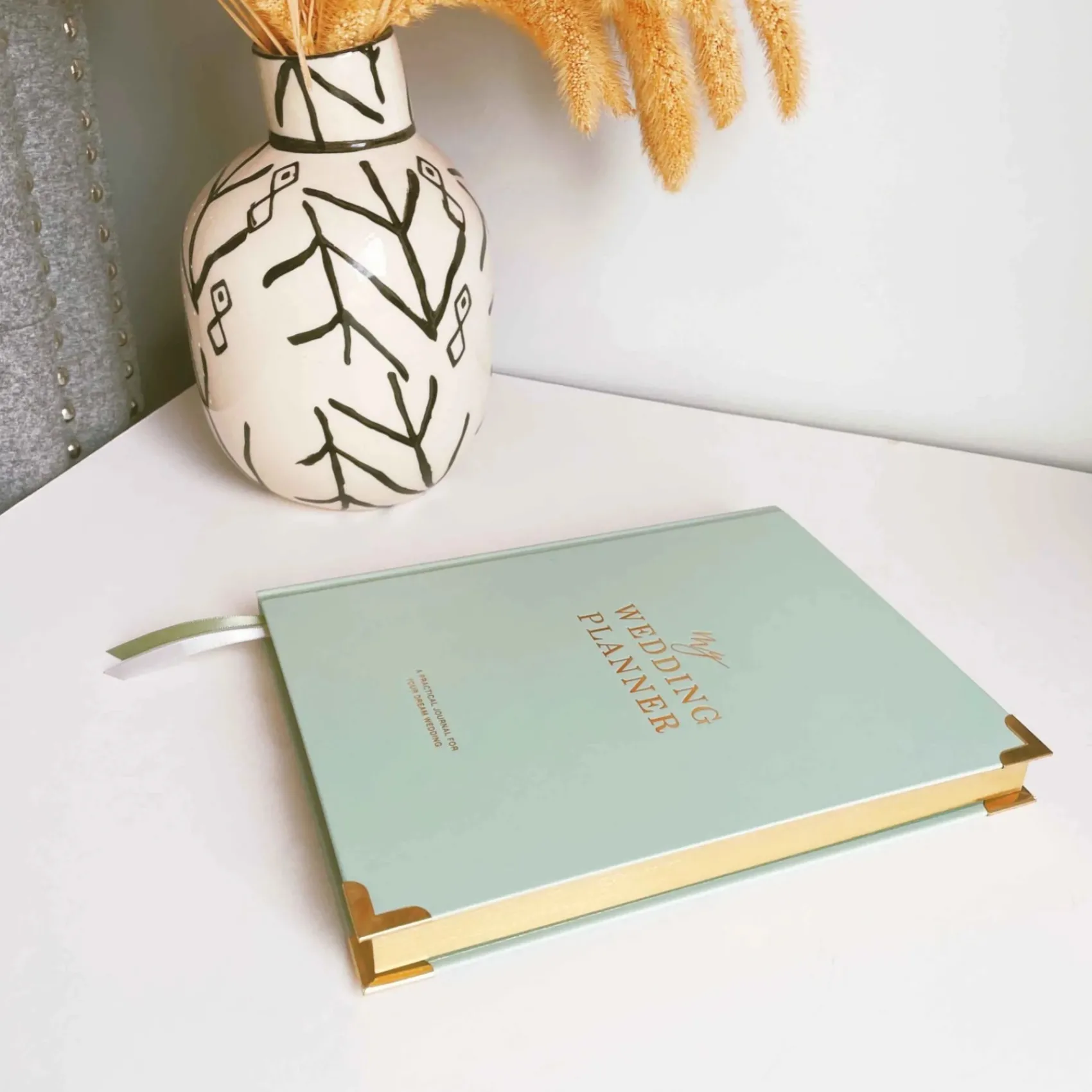 Blush & Gold Wedding Planner Books | Bride Gifts*Sage Green Luxury Wedding Planner Book with Gilded Edges Sage Green/ Gold