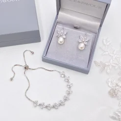 Lace & Favour Pearl Jewellery | Silver Wedding Jewellery*Sahara Silver Crystal Leaves and Teardrop Pearl Earrings Ivory/ Silver