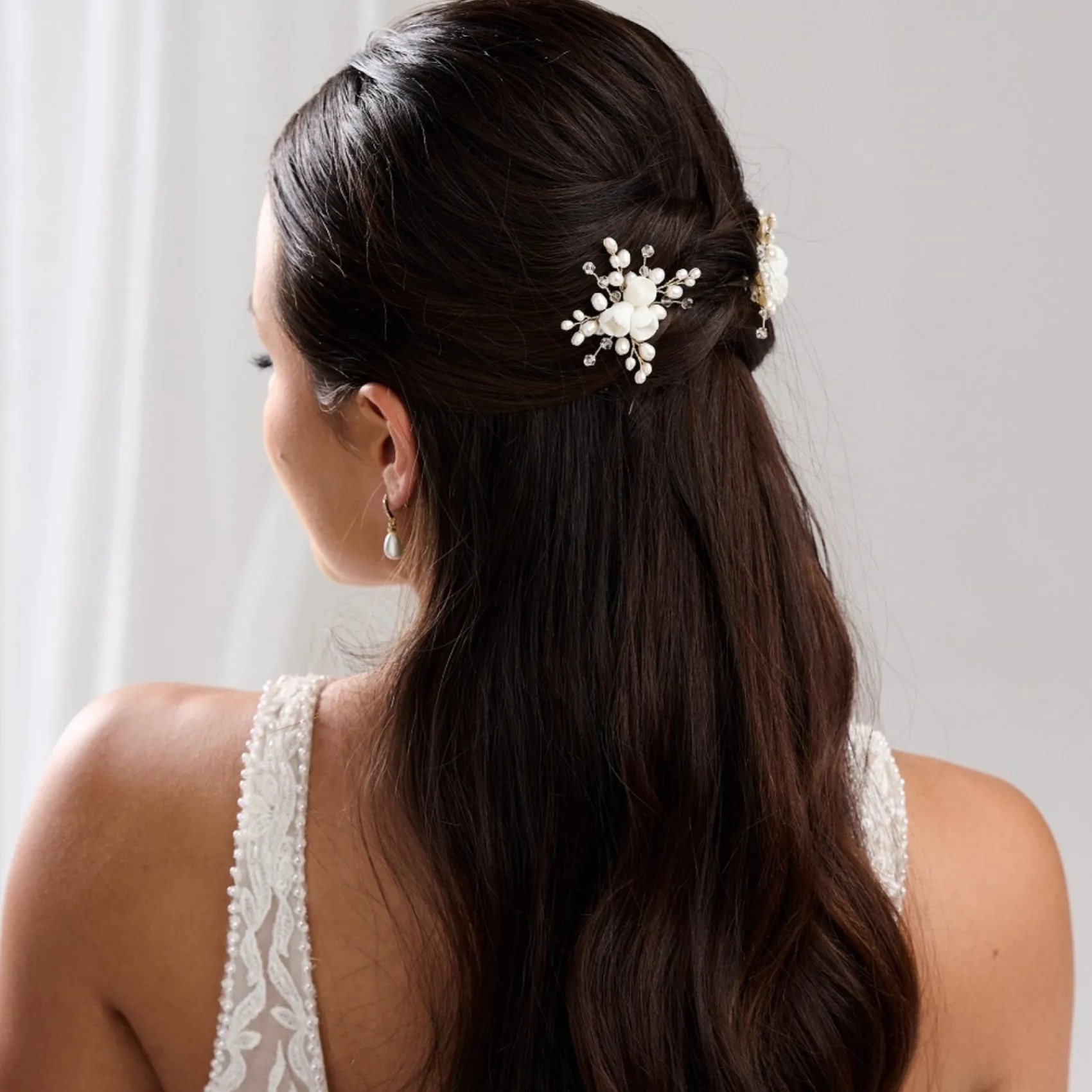 Lace & Favour Bride Gifts | Pearl Hair Accessories*Snowdrop Porcelain Flowers and Freshwater Pearl Hair Pin (Gold) Ivory/ Gold