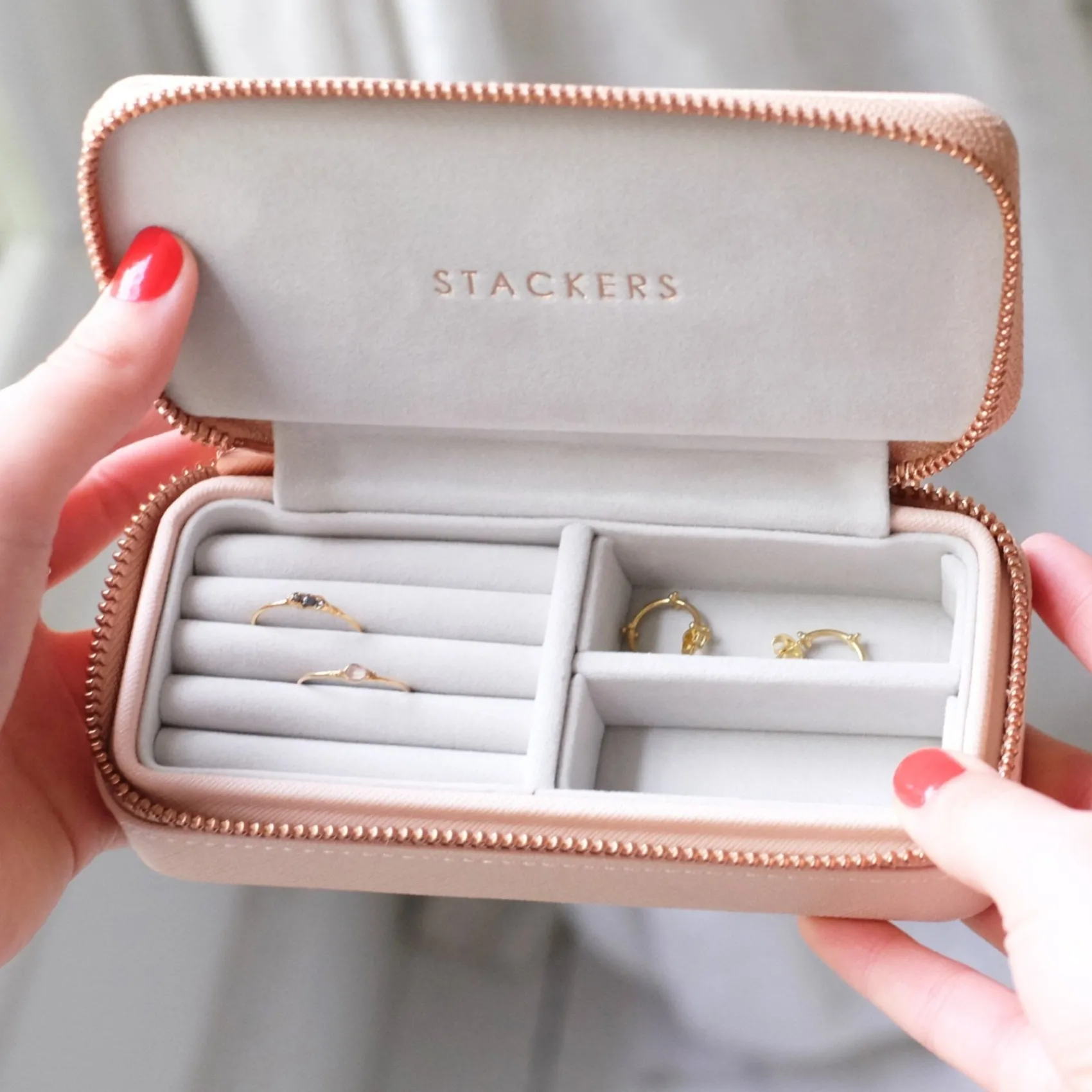 Stackers Mother Of The Groom Gifts | Mother Of The Bride Gifts*Blush and Rose Gold Zipped Travel Jewellery Box Blush/ Grey
