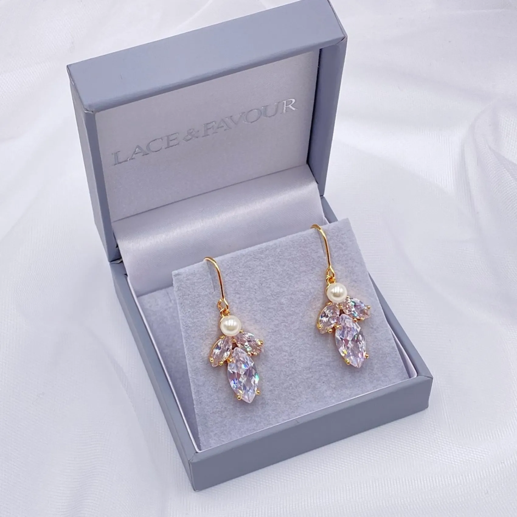 Lace & Favour Bride Gifts | Gold Wedding Jewellery*Vermont Gold Pearl and Crystal Drop Earrings Ivory/ Gold