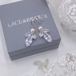 Lace & Favour Bride Gifts | Silver Wedding Jewellery*Vermont Silver Pearl and Crystal Drop Earrings Ivory/ Silver