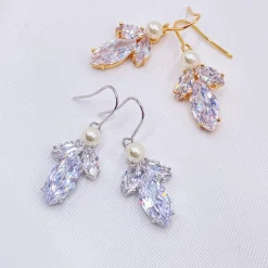 Lace & Favour Bride Gifts | Silver Wedding Jewellery*Vermont Silver Pearl and Crystal Drop Earrings Ivory/ Silver