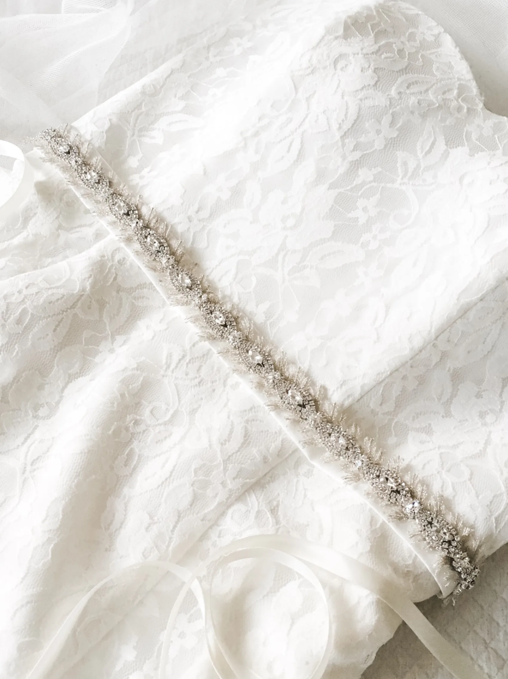 Beads & Beyond Wedding Dress Belts*Wentworth Vintage Inspired Crystal and Feather Bridal Belt