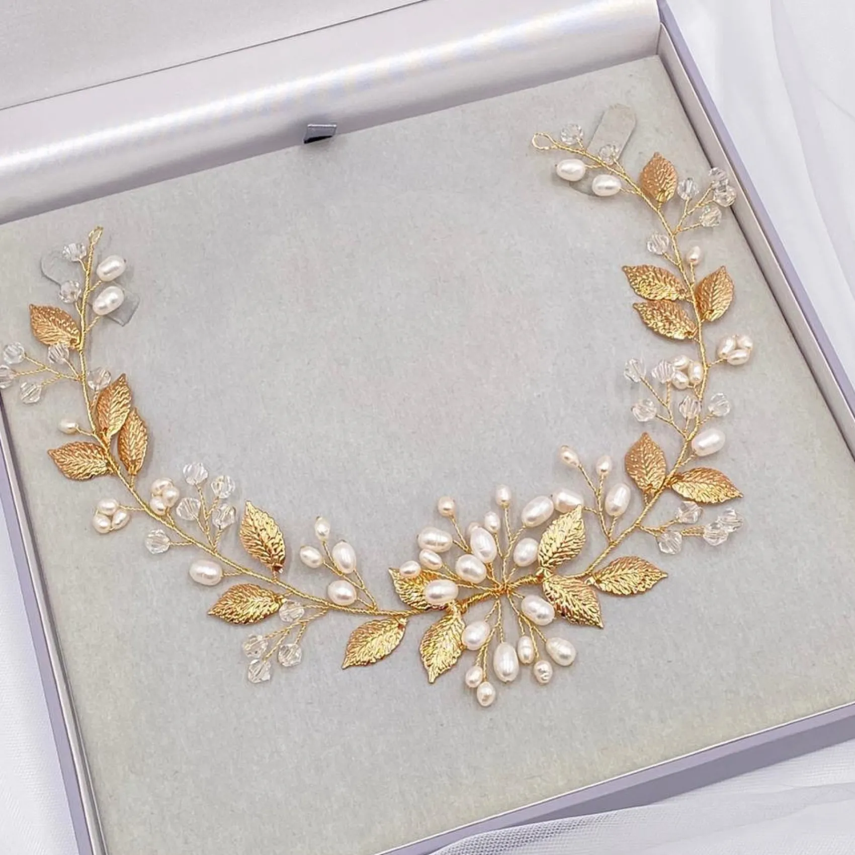 Lace & Favour Pearl Hair Accessories | Gold Hair Accessories*Woodland Dream Gold Leaves and Freshwater Pearl Hair Vine Ivory/ Gold