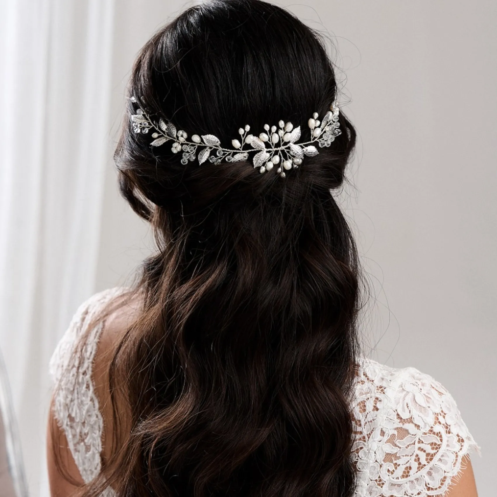 Lace & Favour Pearl Hair Accessories | Silver Hair Accessories*Woodland Dream Silver Leaves and Freshwater Pearl Hair Vine Ivory/ Silver