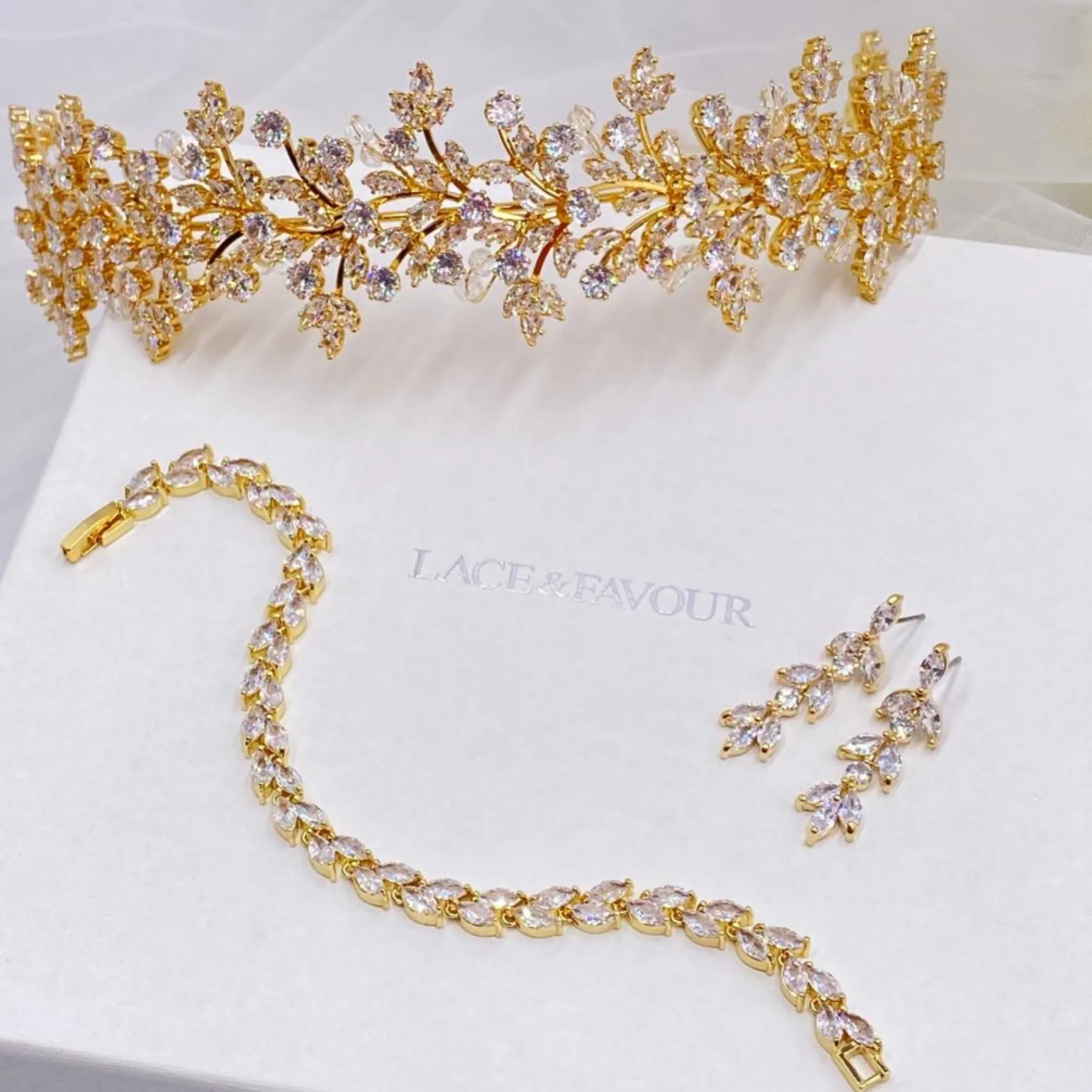 Lace & Favour Crystal Hair Accessories | Gold Hair Accessories*Zanzibar Crystal Leaves Wedding Headband Gold