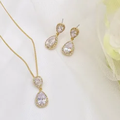 Lace & Favour Gold Prom Jewellery | Prom Jewellery Sets*Zara Gold Teardrop Crystal Wedding Jewellery Set