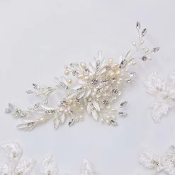 Twilight Designs Pearl Hair Accessories | Silver Hair Accessories*Zelda Silver Flowers and Leaves Wedding Hair Clip Ivory/ Silver